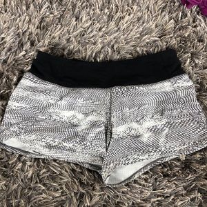 Lululemon Speed up Short